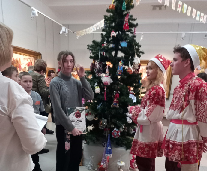 Республиканский конкурс "Новогодняя игрушка для музейной елки".