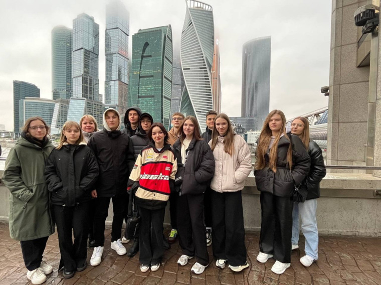 Культурно-просветительская программа "Моя Россия-моя Москва".