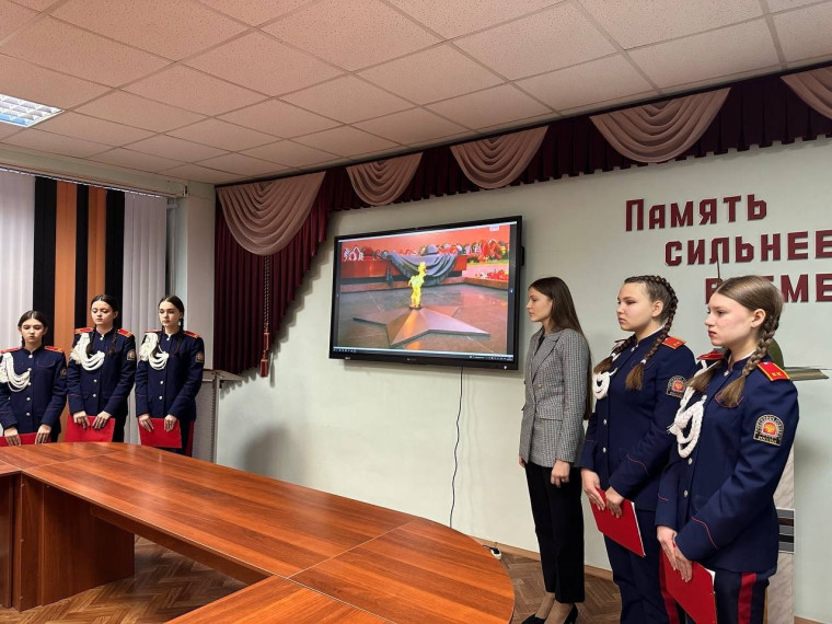 Интеллектуальная игра "Важно помнить", приуроченная ко дню снятия блокады Ленинграда.